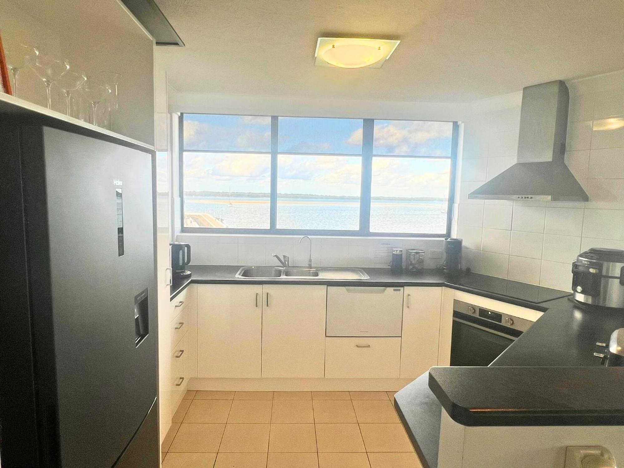 Broadwater Shores Waterfront Apartments Gold Coast Luaran gambar