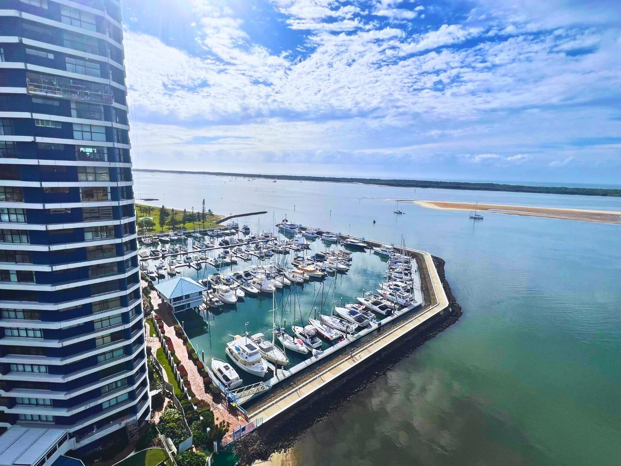 Broadwater Shores Waterfront Apartments Gold Coast Luaran gambar
