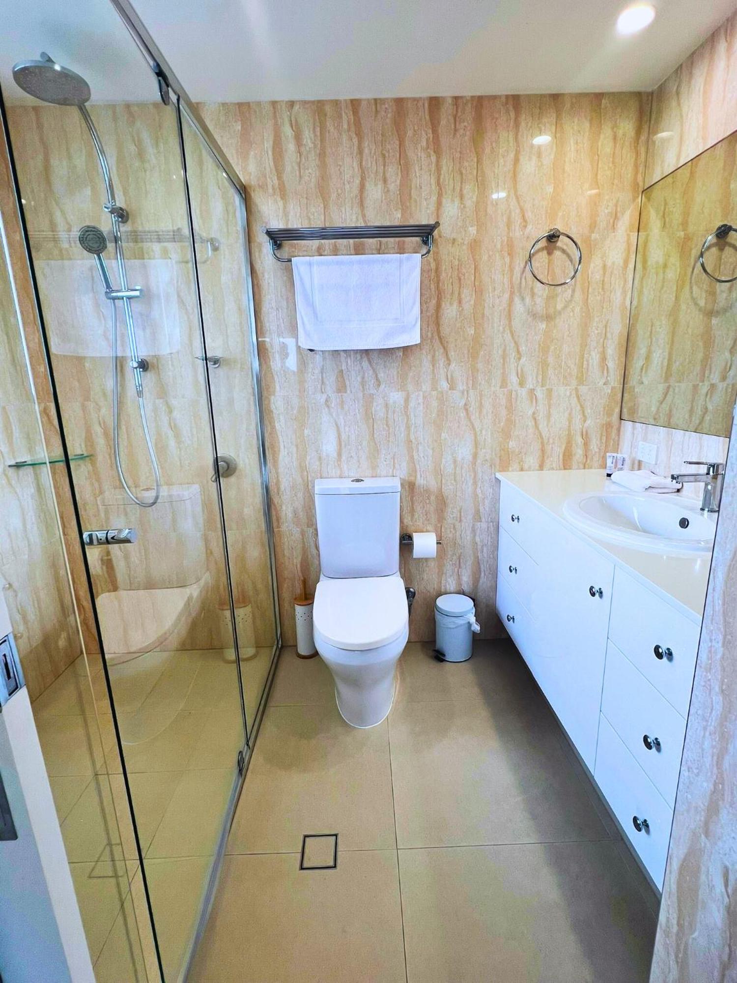 Broadwater Shores Waterfront Apartments Gold Coast Luaran gambar