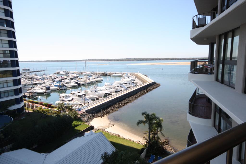Broadwater Shores Waterfront Apartments Gold Coast Luaran gambar