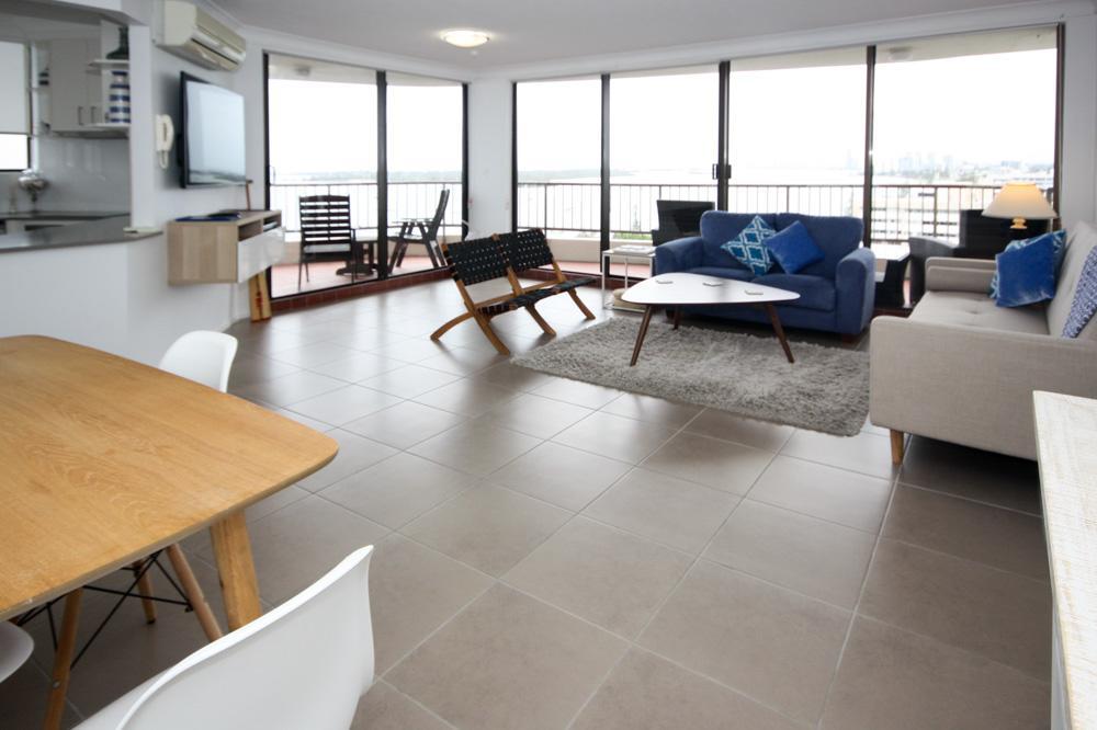 Broadwater Shores Waterfront Apartments Gold Coast Luaran gambar