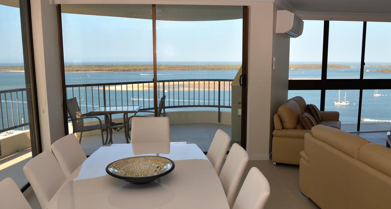 Broadwater Shores Waterfront Apartments Gold Coast Luaran gambar